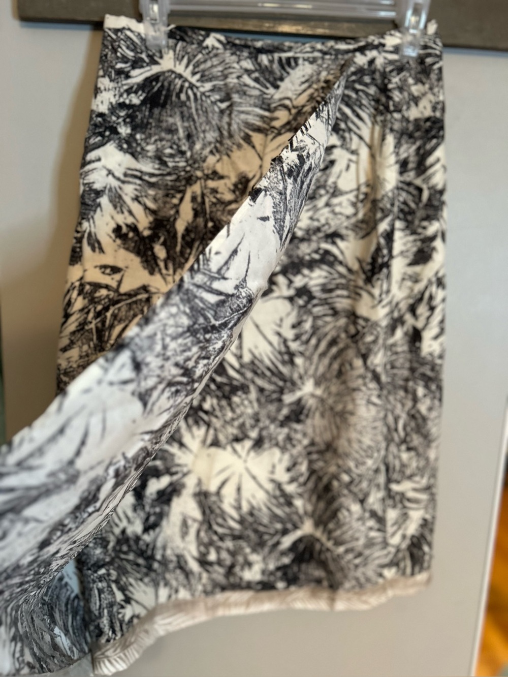 Conrad C faux wrap  skirt - Picture 12 of 13